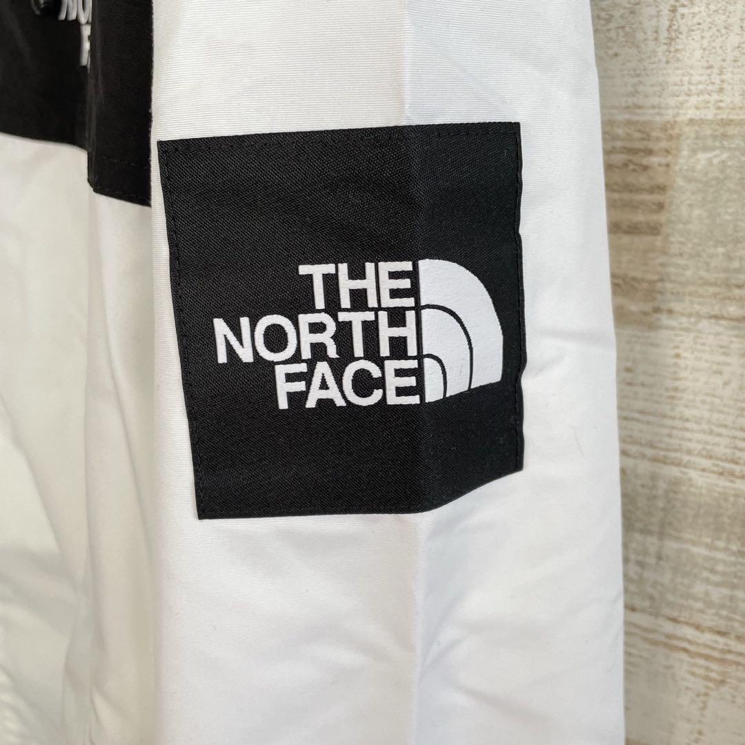 正規品 ノースフェイス【新品】WHITE LABEL マウンテンパーカー 白×黒 正規品 ノースフェイス【新品】WHITE LABEL マウンテンパーカー 白×黒